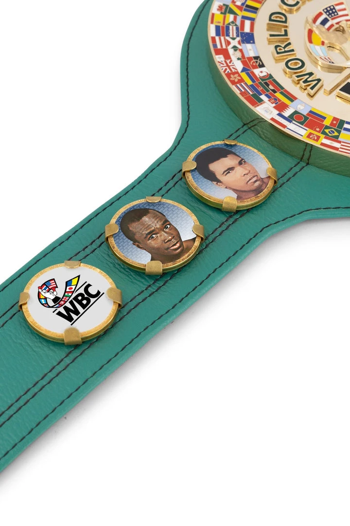 WBC Store WBC - Championship Belt "Historic Fights" Sugar Ray Leonard Vs. Thomas Hearns 7 WBC Store WBC - Championship Belt "Historic Fights" Sugar Ray Leonard Vs. Thomas Hearns